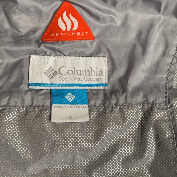 Columbia Women’s Mighty Lite Hooded Jacket, Light Gray Color, Size S - Picture 6 of 8